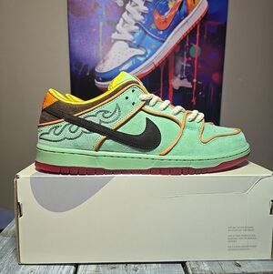 Nike Dunk SB Low Rodeo Green and Orange Size 12